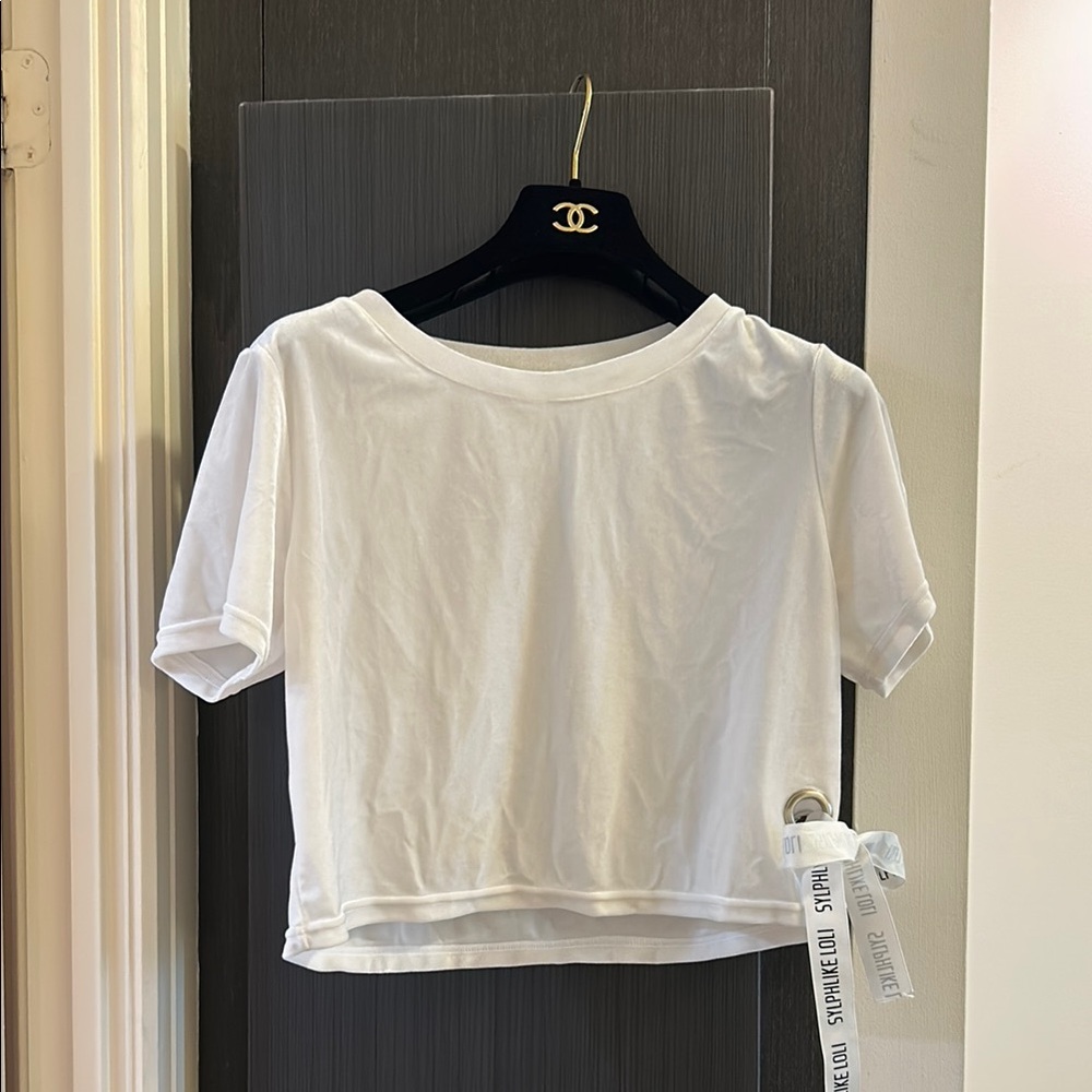 Chic White Crop Top